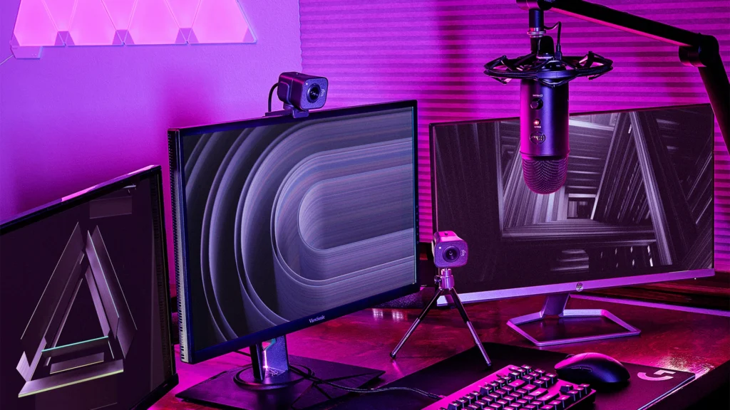 Beginner budget streaming setup 2025 with microphone, camera, and lighting