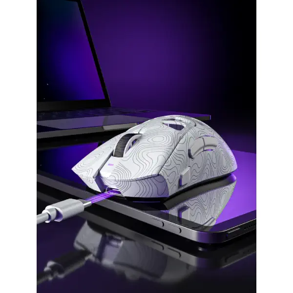 M4G × FuryCube G11 — Ultra Lightweight Wireless Gaming Mouse (White) prix maroc